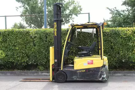 Carrelli elettrici 4 ruote 2017  Hyster J1.6XNT LWB (1)