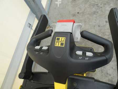 Dízel targoncák 2016  Hyster P2.0SD (4)