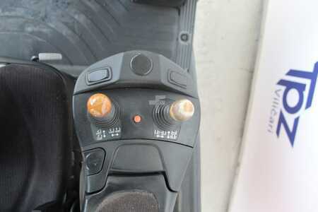 Gas truck 2015  Linde H25T/600 (5)