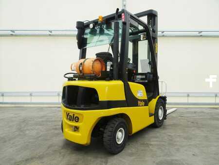 LPG VZV 2014  Yale GLP 25 VX (3)
