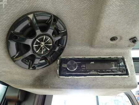 LPG VZV 2014  Yale GLP 25 VX (6)