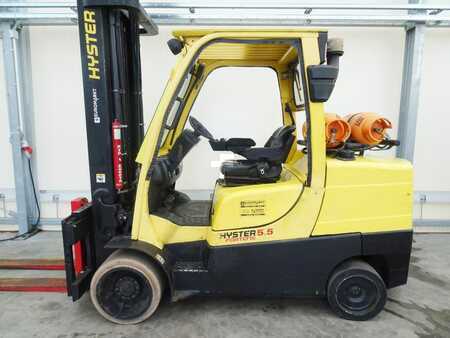 Treibgasstapler 2008  Hyster S5.5FT (1)
