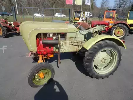 Empilhador diesel - Porsche A111 (1)