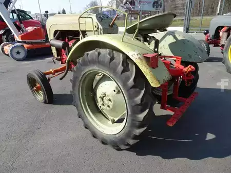 Empilhador diesel - Porsche A111 (3)