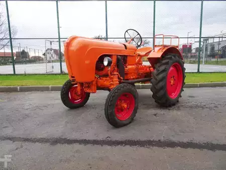 Dieseltrukki - Porsche A122 (2)