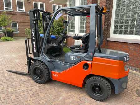 Diesel Forklifts 2023  Toyota 8FD30F - Hydrostat (3)