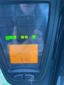 Sähkö - 4 pyör 2011 Linde E16 (2)