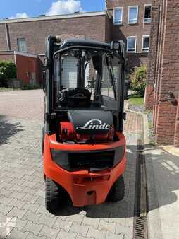 Gas truck 2015  Linde H18T-01 (2)