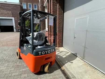 Sähkö - 3 pyör 2023  Toyota 8FBE16T (5)