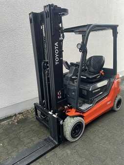 Sähkö - 4 pyör 2025 Toyota 9FB20T (3)