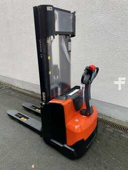 Pinontavaunu 2025 Toyota SWE120 (1)