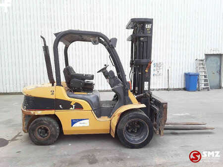 Chariots élévateurs diesel 2006  CAT Lift Trucks DP 35 N (4)