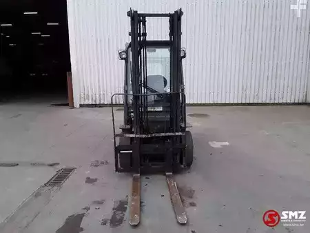 Chariots élévateurs diesel 2017  Toyota Tonero 25 02-8FDF25 6800 H (2)