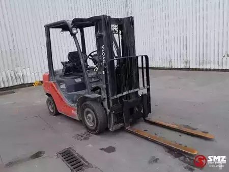 Chariots élévateurs diesel 2019  Toyota Tonero 25 02-8FDF25 5300H (1)