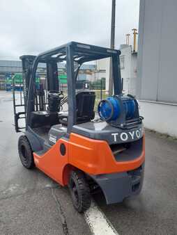 Propane Forklifts 2023  Toyota Toyota 02-8FGF25 (2) 