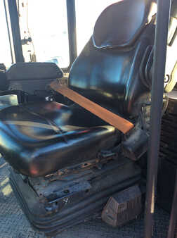 Wózki widłowe diesel 2013  Taylor TX450S (4) 