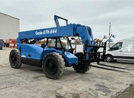 Telehandler Fixed 2014  Genie GTH-844 (3)