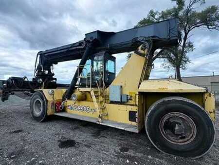 Reachstackers 2011  Taylor TS-9985 (2)