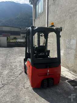 3 Wheels Electric 2017  Linde E16-02 (3)