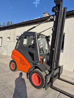 LPG heftrucks 2010 Linde H40T-01 (1)