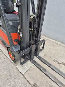 3-wiel elektrische heftrucks 2017 Linde E16H (4)