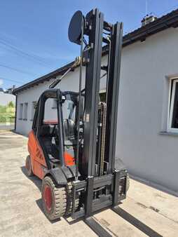 LPG heftrucks 2015 Linde H35T-02 (2)