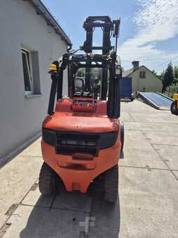 Wózki gazowe 2015  Linde H35T-02  (9)