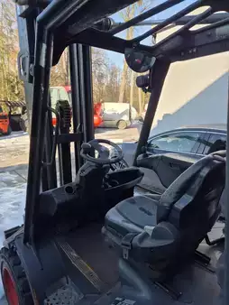 Wózki widłowe diesel 2016  Linde H30  (4)