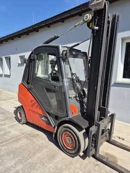 Wózki widłowe diesel 2017  Linde H25D-02/600 (1)