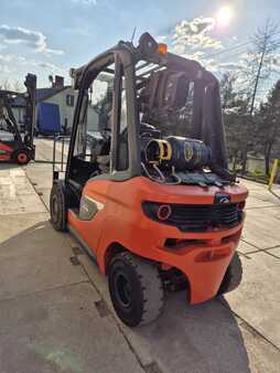 Wózki gazowe 2020  Linde H25T-01/600 (2)