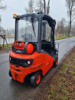 Gas truck 2014  Linde H20T (2) 