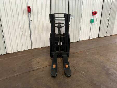 Pallet Stackers 2018  Toyota SWE160L (11) 