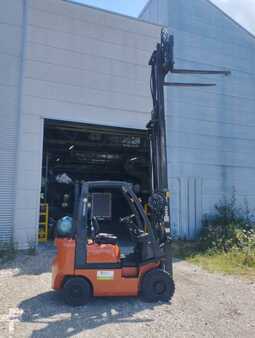 LPG Forklifts 2005  Nissan PD01A18PQ (4)