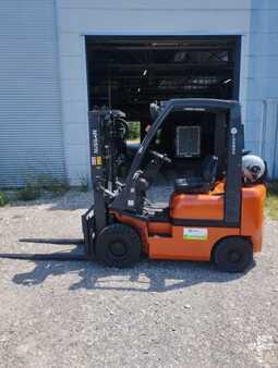 LPG Forklifts 2005  Nissan PD01A18PQ (8)