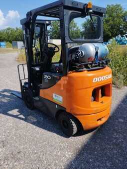 Doosan Chariot élévateur G20SC-5