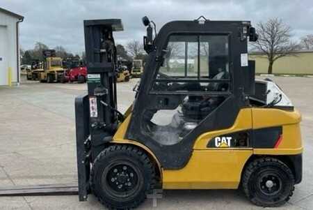 Dieseltrukki 2017  CAT Lift Trucks Chariot élévateur 3.5 t diesel CATERPILLAR (1)