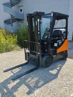 Doosan Chariot élévateur fenwick 2t gaz DOOSAN