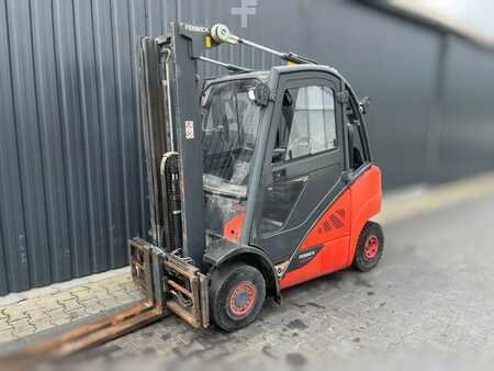Gasoltruck 2015  Fenwick H25T-02 (1)