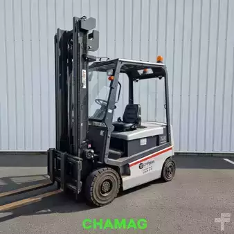 Elektro 4 Rad 2008  Nissan Q002L25CU (2)