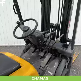 LPG heftrucks - TCM FG20NT (2)