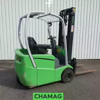 Elektryczne 3-kołowe 2009  Cesab B215 (2)