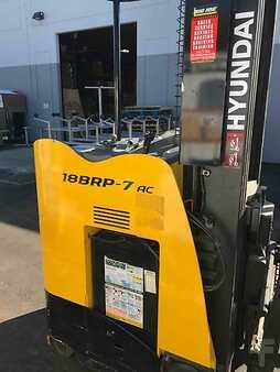 Misceláneos 2014  Hyundai 18BRP-7 (3)