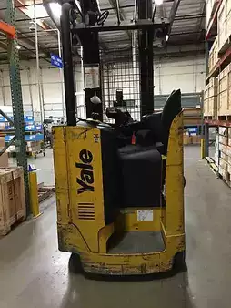 Reach Trucks 2006  Yale NDR030 (2)