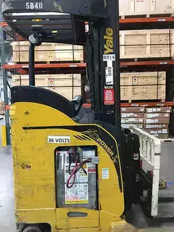 Reach Trucks 2006  Yale NDR030 (3)
