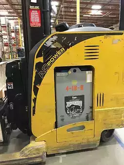 Reach Trucks 2006  Yale NDR030 (4)