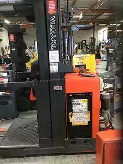 Order Picker 2008  Toyota 7BPUE15 (4)
