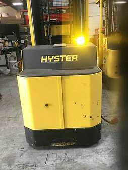 Horizontal order picker 2012  Hyster R30XM2 (3) 