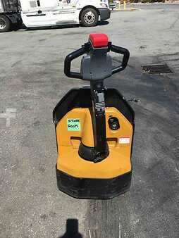 Apilador eléctrico 2016  Big Joe D40 (4)