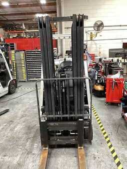 Propane Forklifts 2021  Nissan CFS40LP (3)