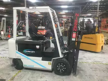 Montacargas Eléctrico (4 ruedas) 2018  Nissan BXC80N (4)